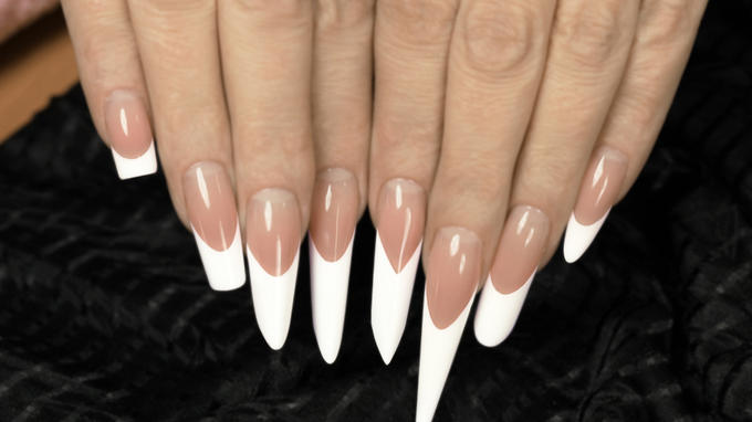 Zselés körömforma technikák - Hivatalos CN technika