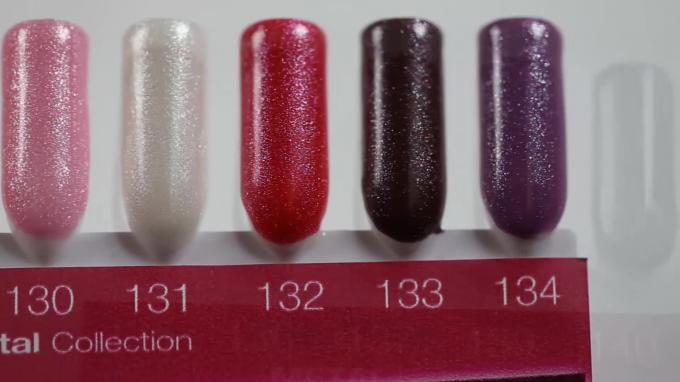 Színes zselék palettán - Crystal Nails